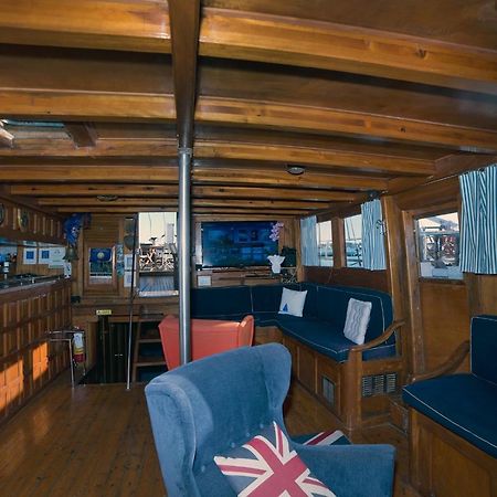Hotel Venezia Boat & Breakfast Caicco Freedom Extérieur photo