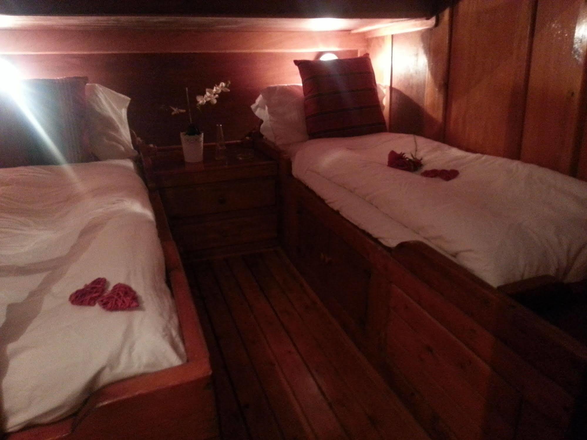 Hotel Venezia Boat & Breakfast Caicco Freedom Extérieur photo
