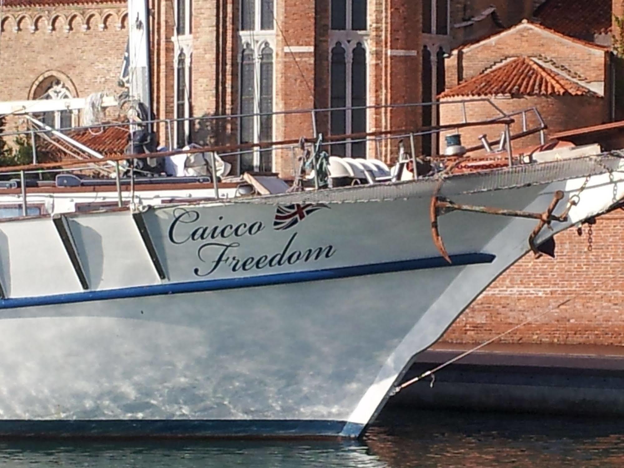 Hotel Venezia Boat & Breakfast Caicco Freedom Extérieur photo