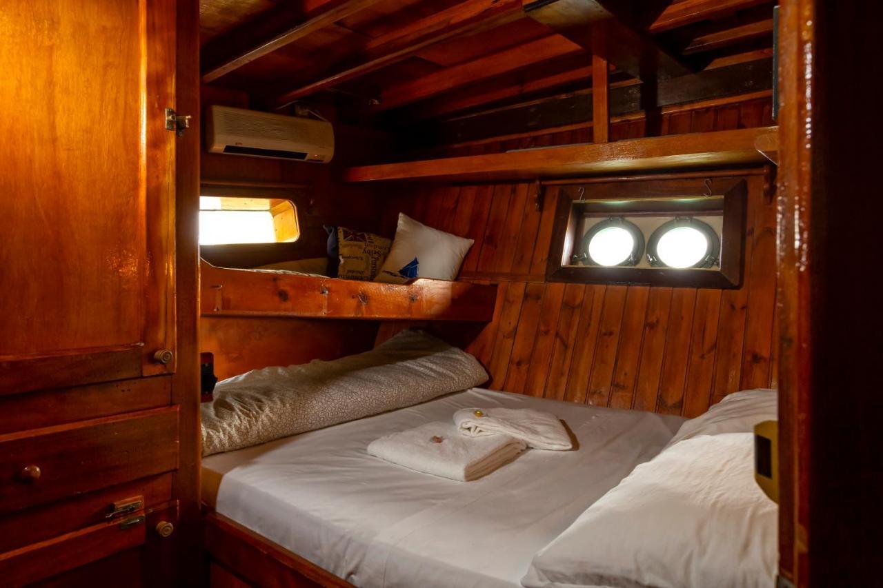Hotel Venezia Boat & Breakfast Caicco Freedom Extérieur photo