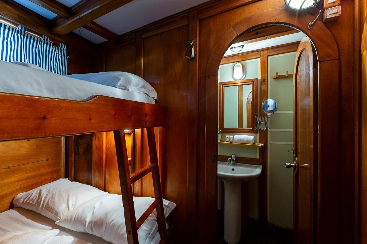Hotel Venezia Boat & Breakfast Caicco Freedom Extérieur photo